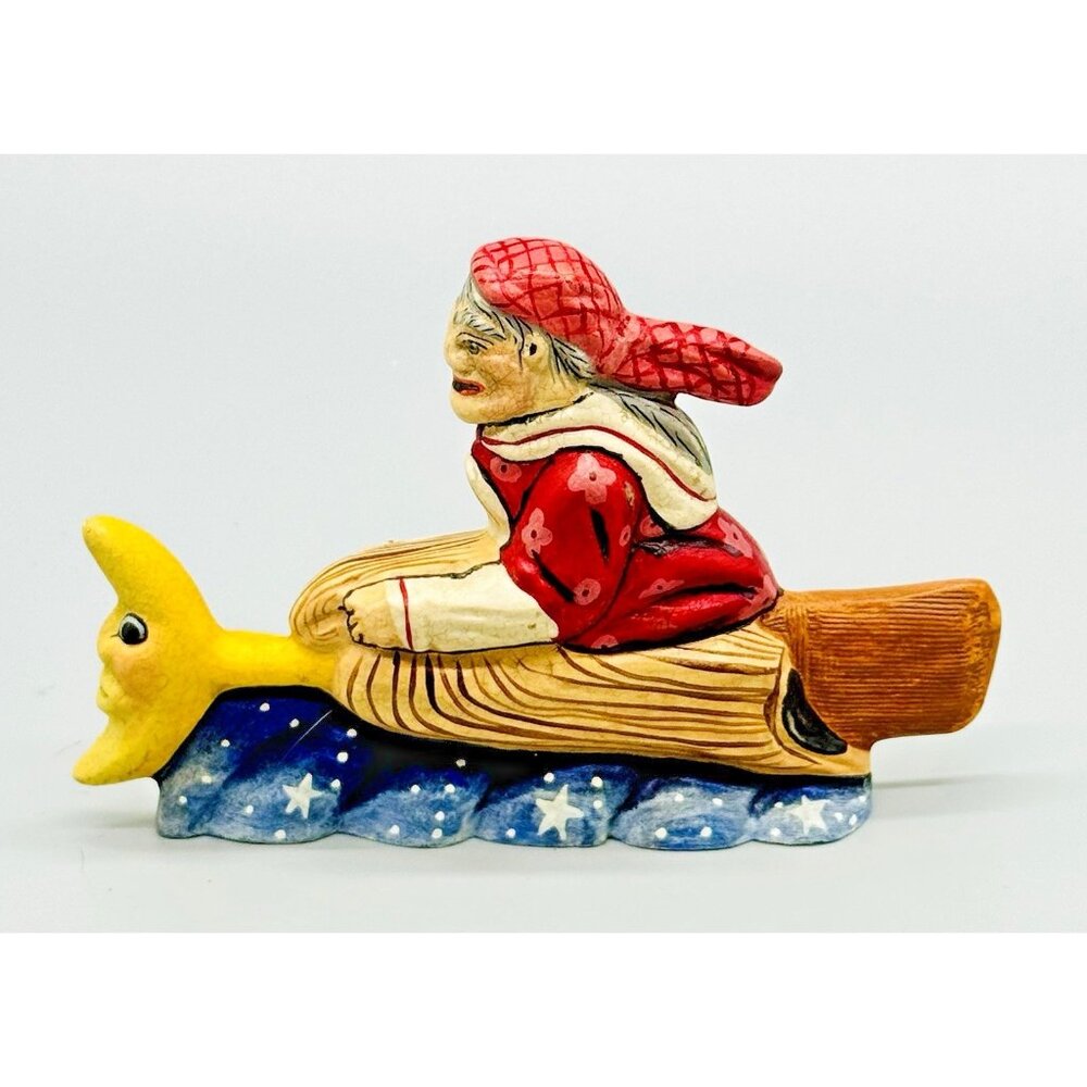 Vaillancourt La Befana Folk Art Witch Italian Epiphany 2000 #32 Figurine